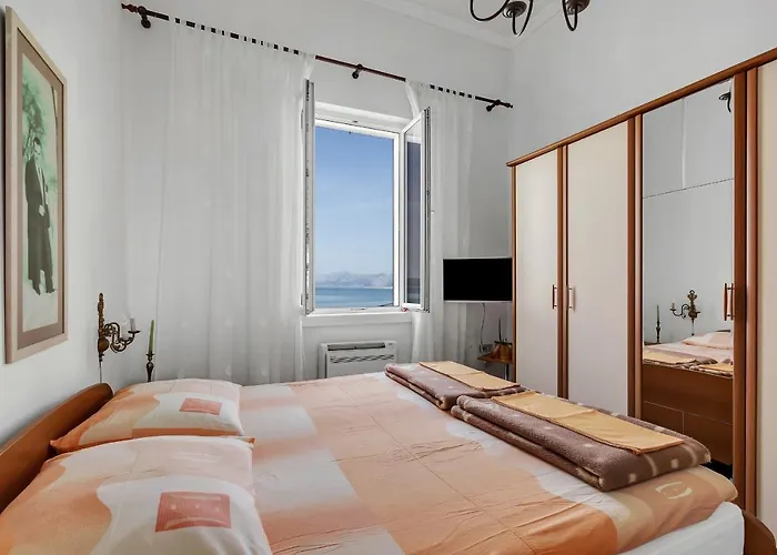 Riviera - Zuta Kuca Πανσιόν Μακάρσκα