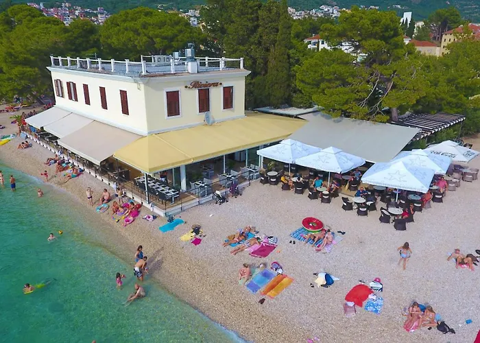 Πανσιόν Riviera - Zuta Kuca